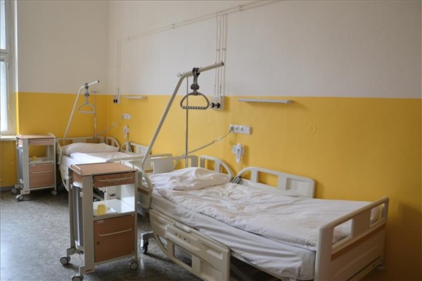 Krajská zdravotní představila zrekonstruované prostory chirurgického oddělení teplické nemocnice