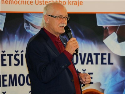 MUDr. Jan Rejholec, primář Chirurgického oddělení Krajské zdravotní, a.s. – Nemocnice Děčín, o.z., byl odborným garantem konference.