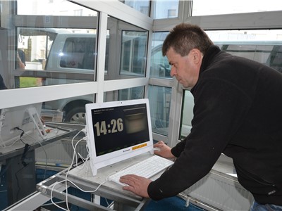 Instalace babyboxu nové generace v ústecké Masarykově nemocnici. Foto: KZ, a. s./Petr Sochůrek